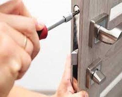 نجار تركيب كوالين ابواب بالظهران